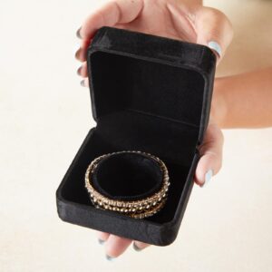 Juvale Small Velvet Jewelry Gift Box for Women, Bracelets, Rings, Earrings, Necklace (Black, 3.5 x 3.5 x 1.9 In)