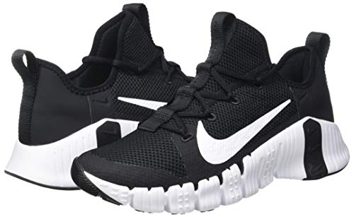 Nike Women's Free Metcon 3 Shoe, Black/White, 7