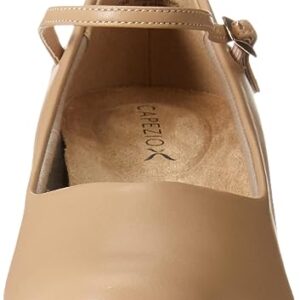 Capezio Women's Medium Cassie Jr. Character Shoe, Caramel, 12