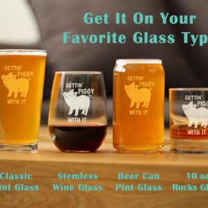 Bevvee Gettin Piggy - Wine Tumbler Glass with Sliding Lid - Stainless Steel Insulated Mug - Cute Pig Decor Gifts - Pink