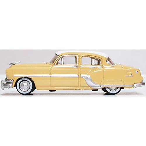 1954 Pontiac Chieftain 4 Door Maize Yellow with Winter White Top 1/87 (HO) Scale Diecast Model Car by Oxford Diecast 87PC54002