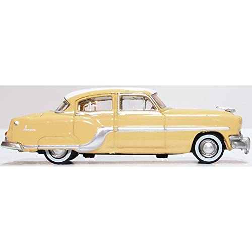 1954 Pontiac Chieftain 4 Door Maize Yellow with Winter White Top 1/87 (HO) Scale Diecast Model Car by Oxford Diecast 87PC54002