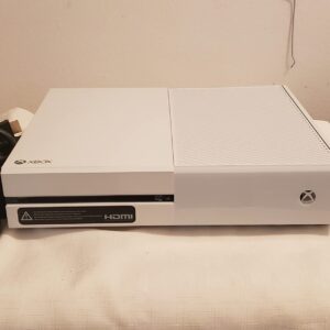 Xbox One 500GB Console ONLY WHITE v2 Model 1540 XB1 5C9-00021 Gaming System 4K (Refurbished)