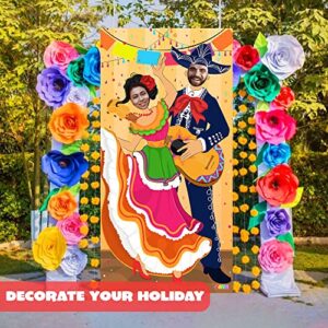 JOYIN Cinco de Mayo Fiesta Couple Photo Door Banner for Party Supplies, Mexican Photography Backdrop Decoration, Mexican Theme Photo Booth Background, Party or Festivals