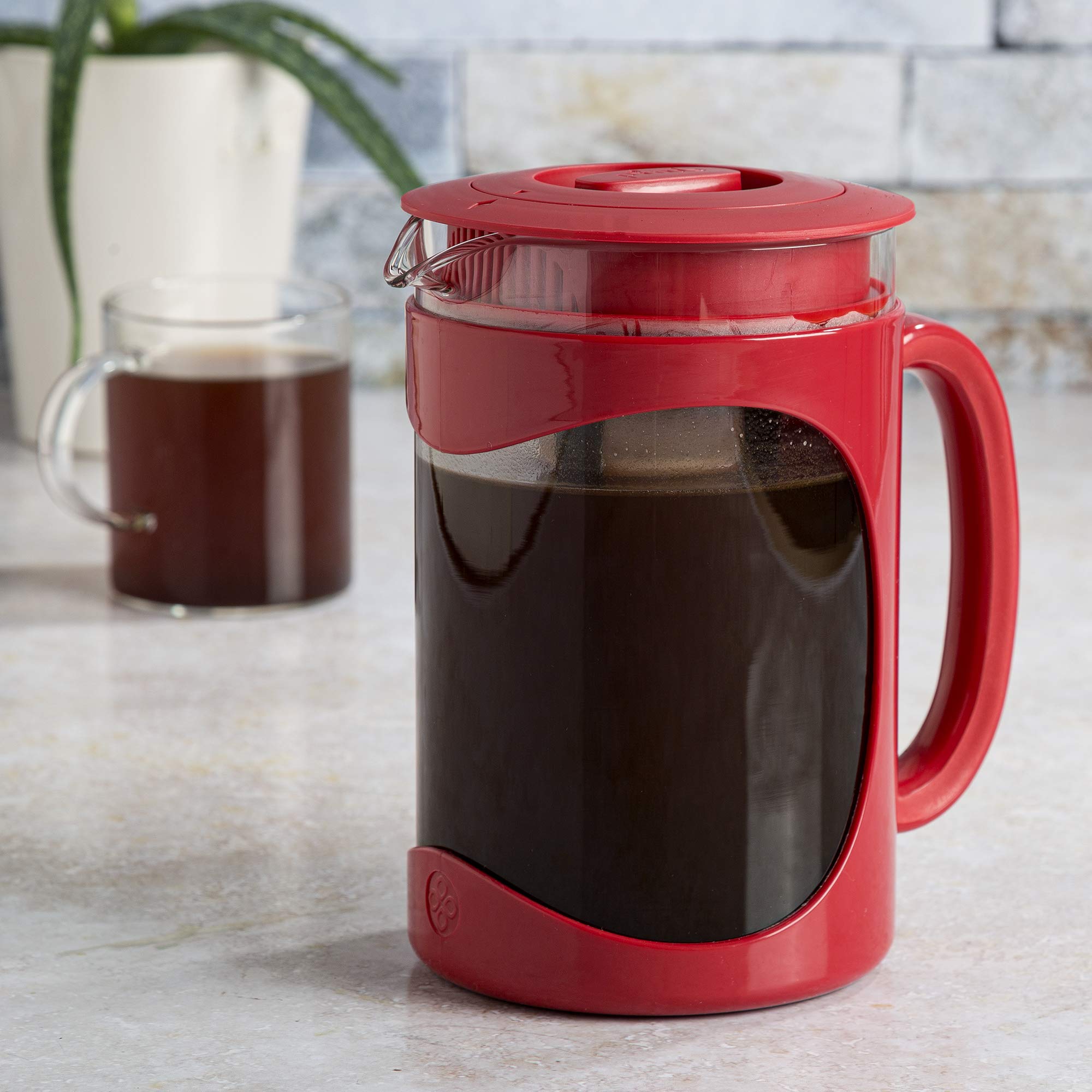 Primula Burke Deluxe Cold Brew Iced Coffee Maker, Comfort Grip Handle, Durable Glass Carafe, Removable Mesh Filter, Perfect 6 Cup Size, Dishwasher Safe, 1.6 qt, Red