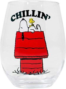 silver buffalo peanuts snoopy and woodstock chillin stemless wine glass, 20 ounces, 1 count (pack of 1)