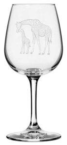 giraffe (with baby) zoo animal themed etched all purpose 12.75oz wine glass