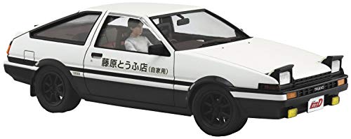 Aoshima Initial D: Fujiwara Takumi AE86 Trueno with Figure 1:24 Scale Model Kit