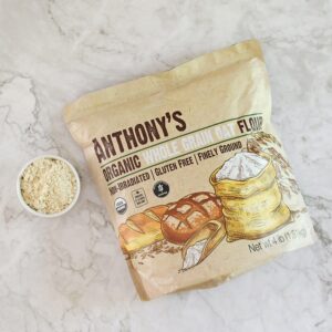 Anthony's Organic Whole Grain Oat Flour, 4 lb, Gluten Free, Non GMO, Non Irradiated, Finely Ground, Vegan