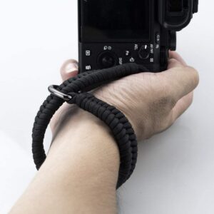 AQAREA Camera Wrist Strap for DSLR Mirrorless Camera, Quick Release Camera Hand Strap with Safer Connector（Black）