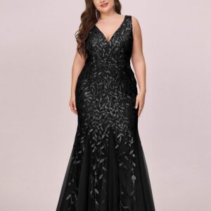 Ever-Pretty Women's V-Neck Embroidered Lace Floor Length Plus Size Mermaid Dress Black US18