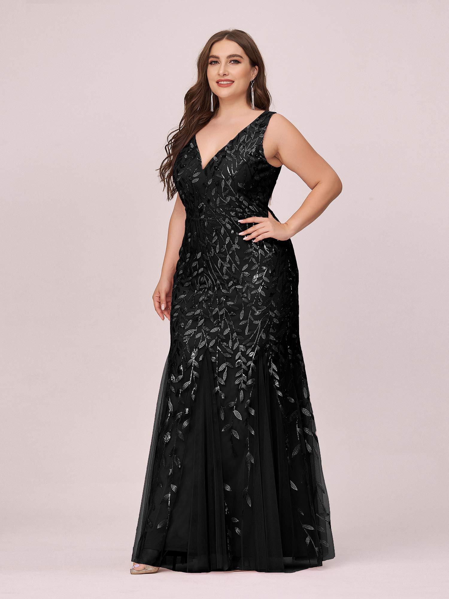 Ever-Pretty Women's V-Neck Embroidered Lace Floor Length Plus Size Mermaid Dress Black US18