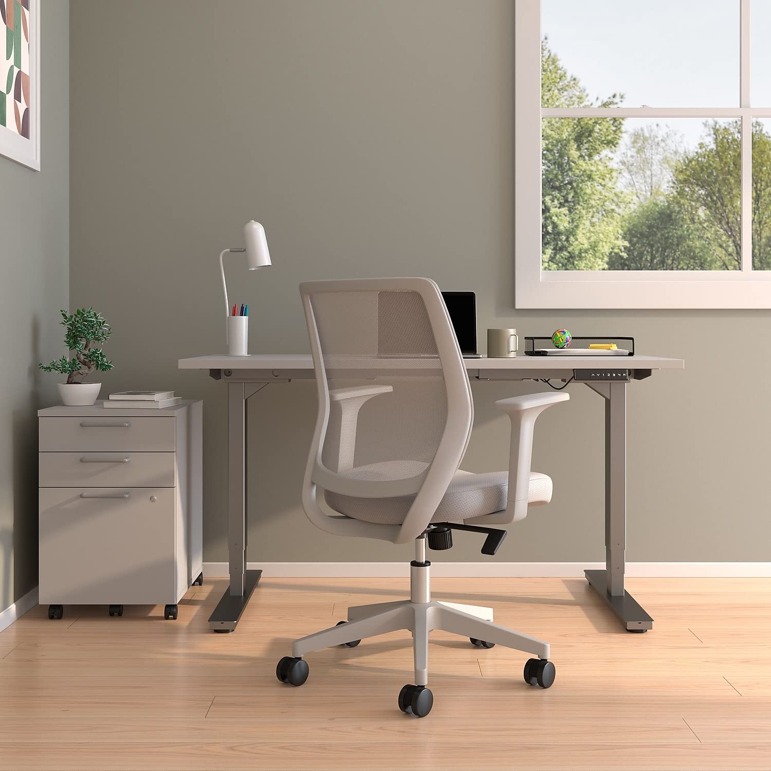 Union & Scale UN59418 Essentials Mesh Back Fabric Task Chair, Gray