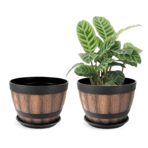 quarut 9 inch plant pots with drainage holes & saucer,2 pack decor flower pots canbe used for indoor outdoor.resin whiskey barrel planters imitation wooden barrel design,lightweight,no fade.(brown)