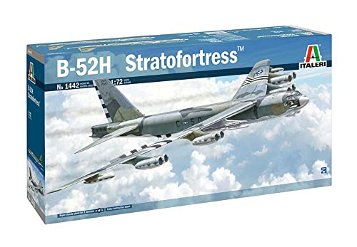 Italeri ITA1442 1:72 B-52H Stratofortress [Model Building Kit], Multi-Color