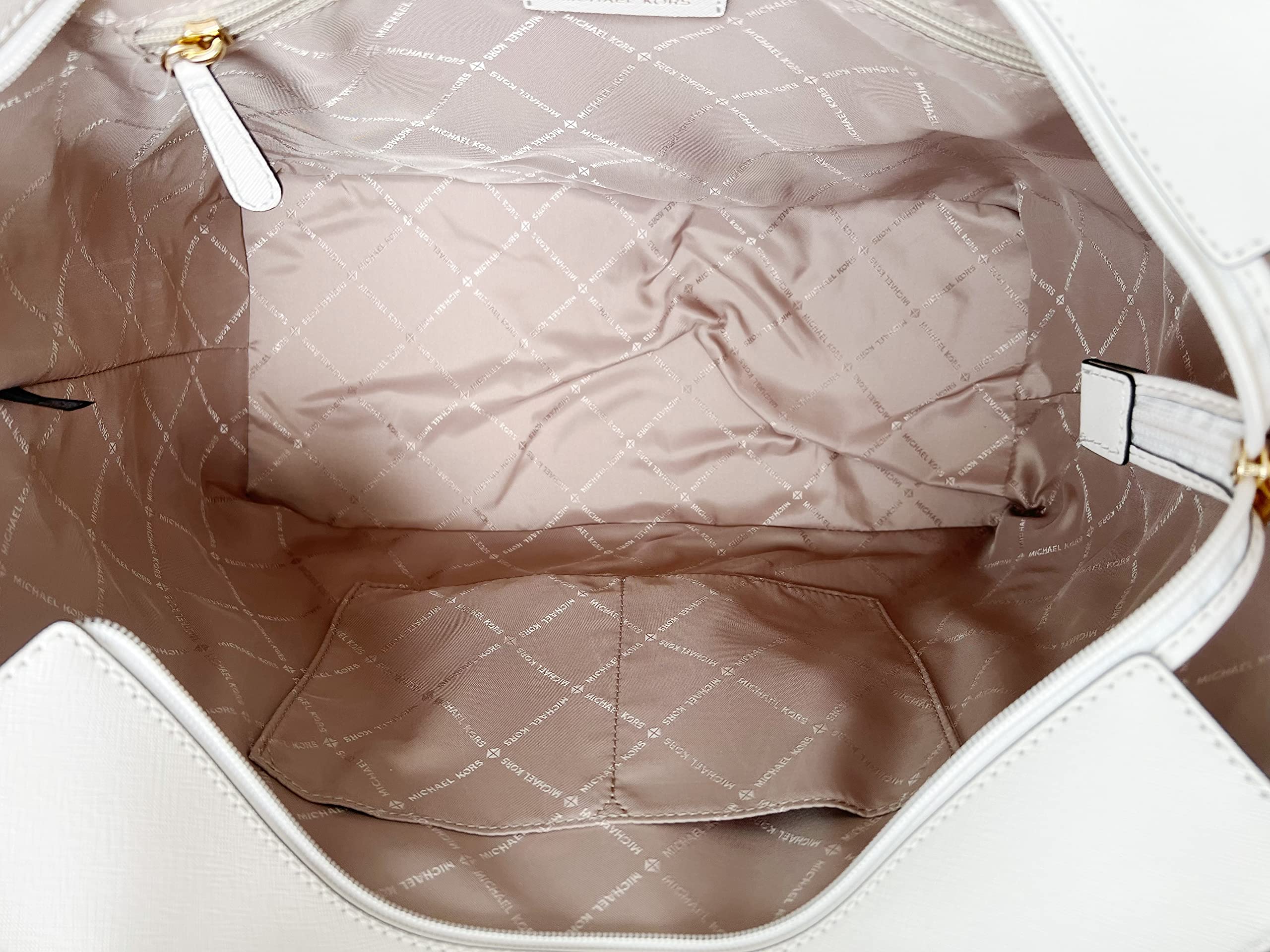 Michael Kors Gilly Large Jet Set Drawstring Top Zip Tote (Light Cream Multi MK)