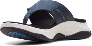 clarks women's wave 2.0 sea sandal, navy combination, 11 w