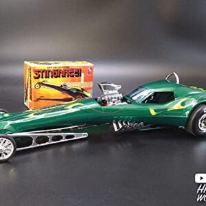 AMT Stingaree Custom Dragster 1:25 Scale Model Kit