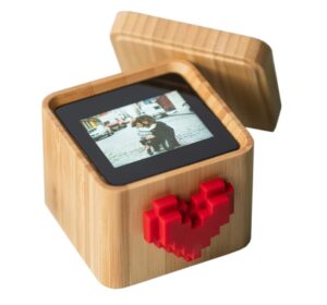 the ultimate couple gift | lovebox color & photo | improve relationships | gift for girlfriend, boyfriend, wife, or husband