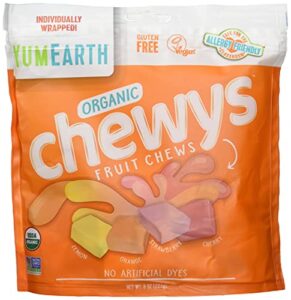 yumearth organic chewys fruit flavored candy chews, 8 oz, allergy friendly, gluten free, non-gmo, vegan, no artificial flavors or dyes (pack of 1)