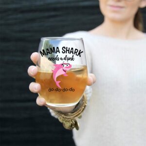 Vine Country Grandma Shark Needs a Drink Funny Wine Glass - Gift For Birthdays, Mother's Day, Christmas, Holidays or Just Because - Stemless