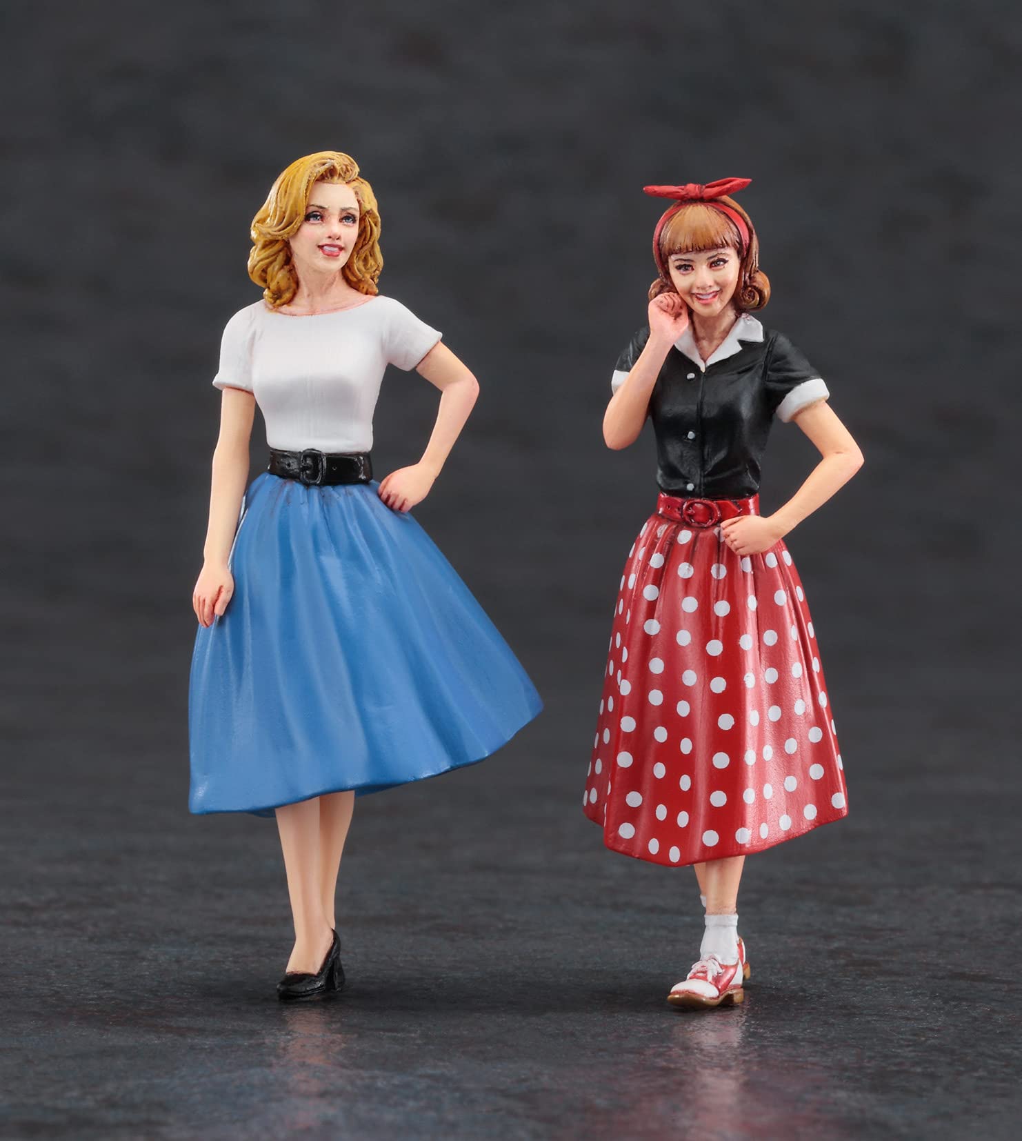 Hasegawa FC10 1/24 Figure Collection Series 50's American Girls Figure (Set of 2) Plastic Model