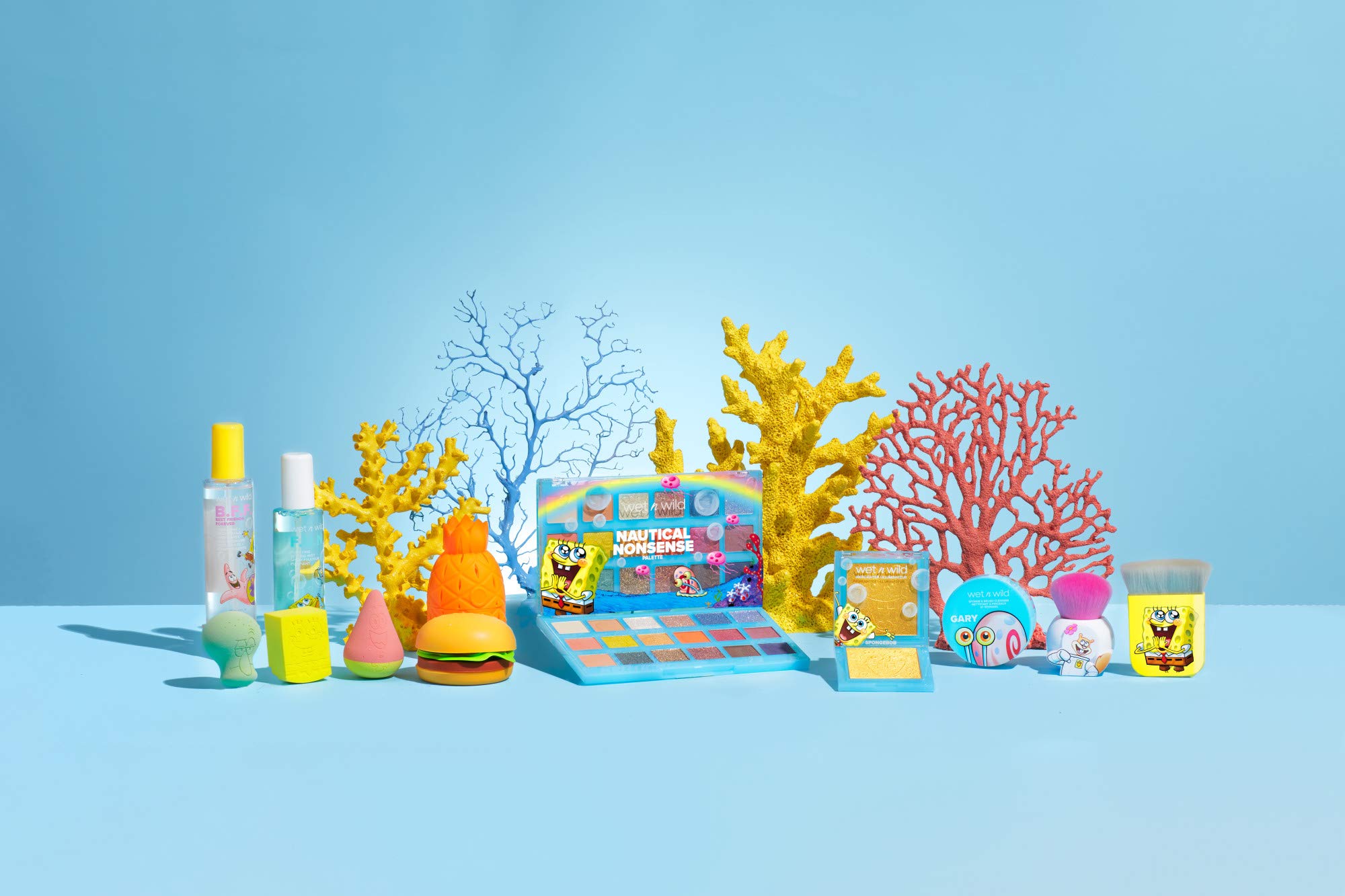 wet n wild SpongeBob Squarepants Makeup Collection PR Box - Makeup Set with Versatile Brushes, Unique Sponges,Vibrant Buildable & Blendable Palettes, Cruelty-Free & Vegan