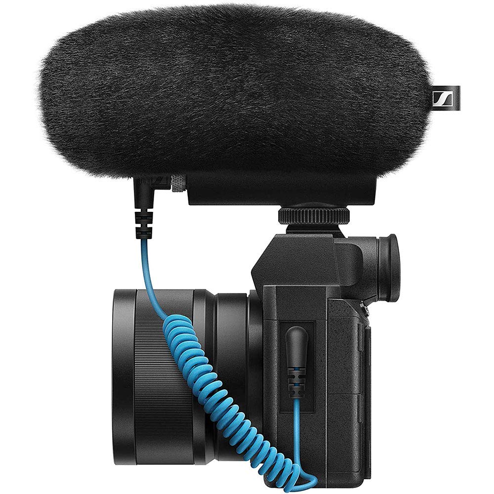 Sennheiser MKE 400 Camera-Mount Shotgun Microphone (2nd Generation) Bundle with Compact Tabletop Tripod and Smartphone Tripod Mount