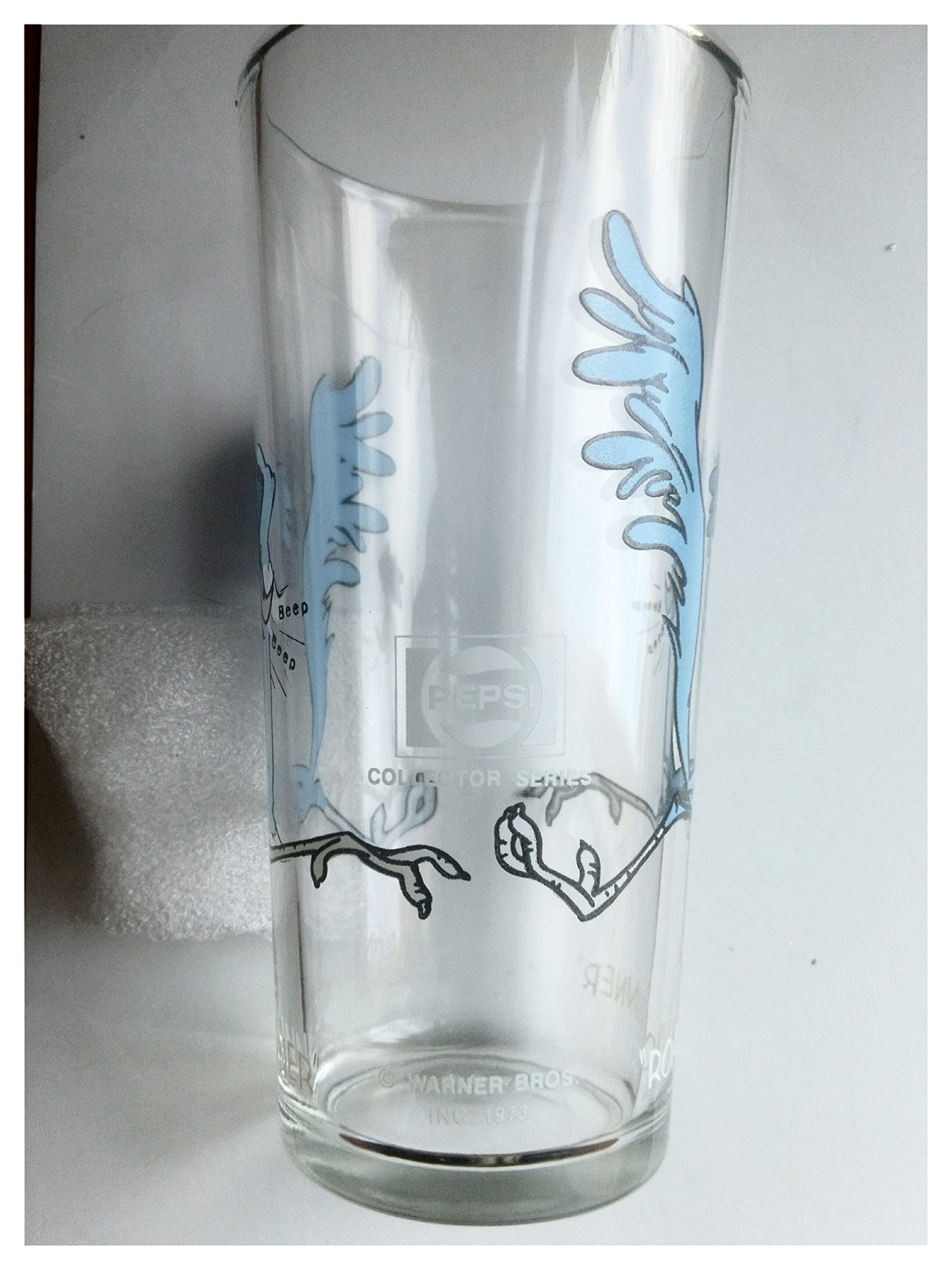 Vintage 1973 Road Runner Collectors Glass Tumbler.