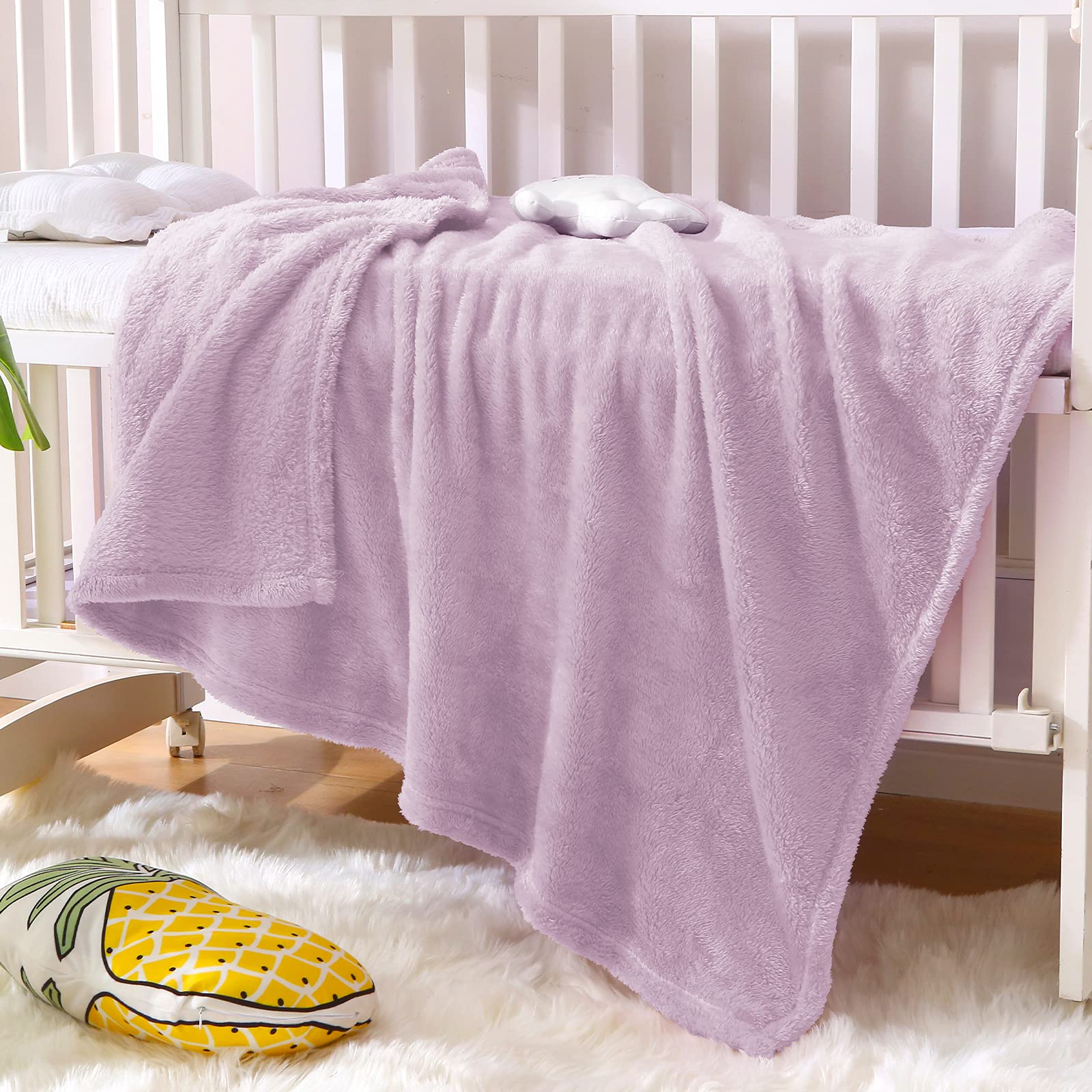 Exclusivo Mezcla Plush Fuzzy Fleece Throw Blanket Kids Size, Super Soft, Fluffy and Warm Blankets for Couch, Bed, All Season Use (40x50 inches, Light Purple)