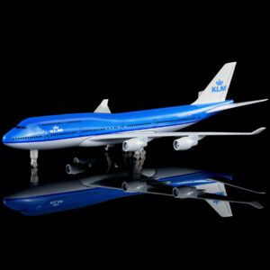 Busyflies 1:300 Scale KLM Dutch Royal Boeing 747 Airplane Models Alloy Diecast Airplane Model