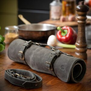 Angus Stoke Knife Roll Bag Genuine Leather – Knife case for Chefs 7 Slots – Leather Knife with Handle and Strap Frank (Olive-Green)