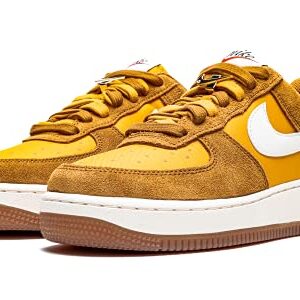 Nike Women's WMNS Air Force 1 '07 Se First Use, Gold Suede/University Gold/Gum, 10.5W