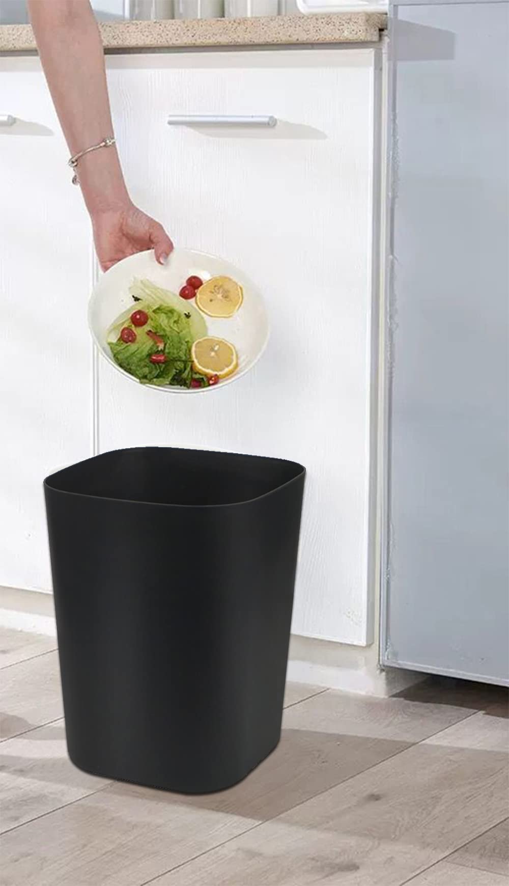 Besli 2 Gallon Small Trash Can Garbage Can Wastebasket for Bathroom Bedroom Kitchen Office (Black, 2 Pack)