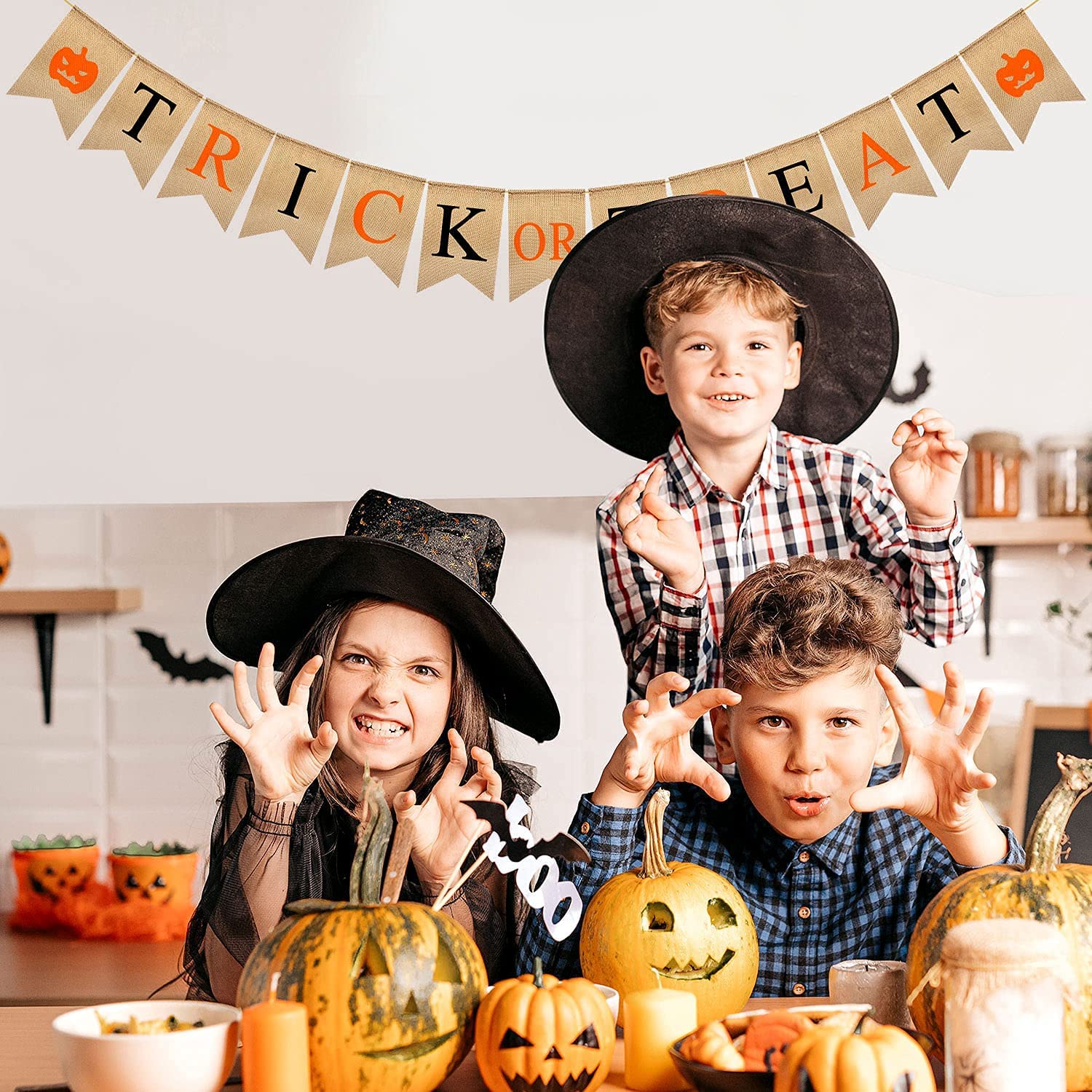 Trick or Treat Halloween Banner, 9.2ft/2.8m Burlap Halloween Bunting Garland with Pumpkin Pattern, Cute and Colorful Halloween Decorations Banner for Fireplace Wall Porch and Party