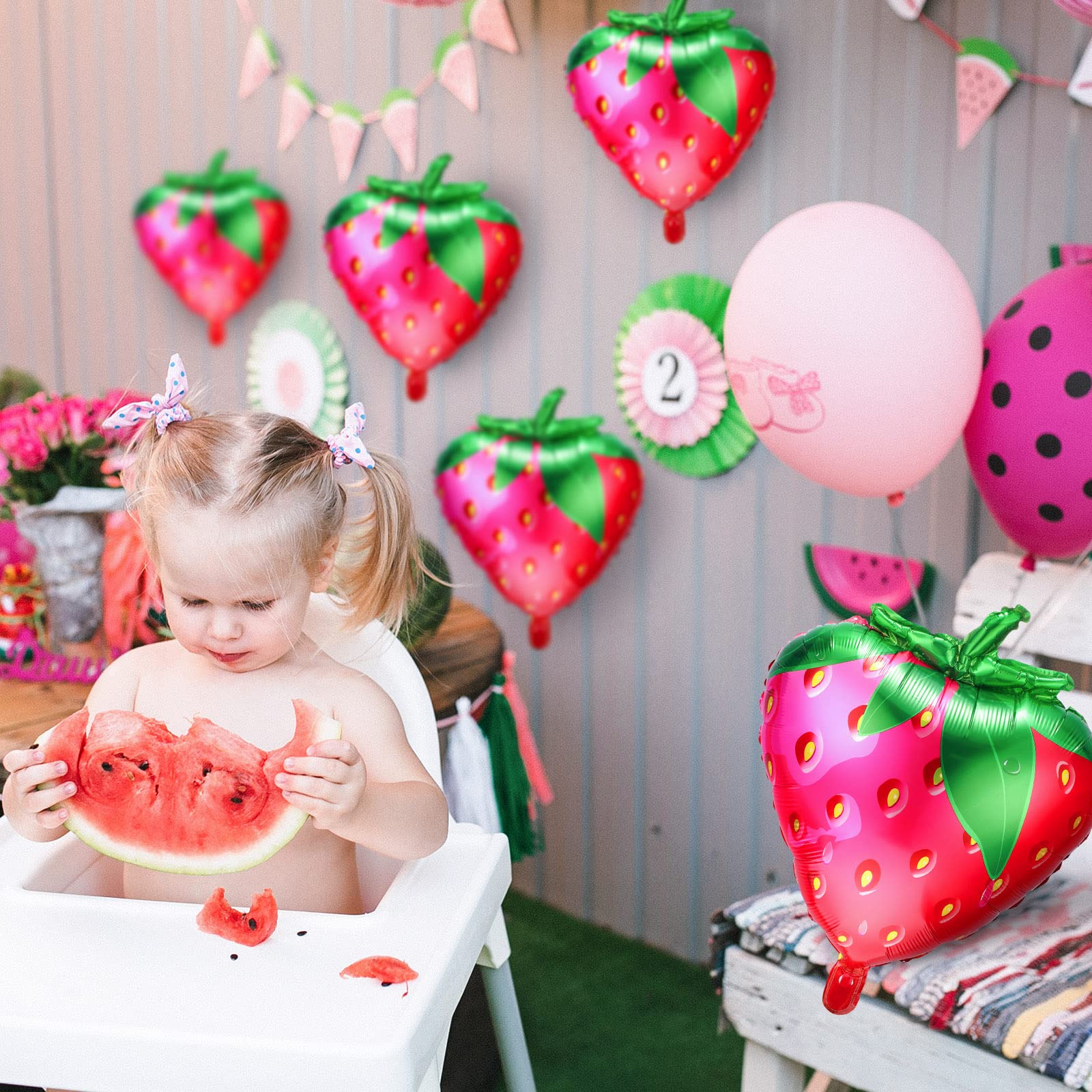 16 Pieces Strawberry Balloons Strawberry Foil Balloons Cute Fruit Balloon for Baby Girls Berry Sweet Birthday Party Decorations, 18.9 x 24.8 Inch