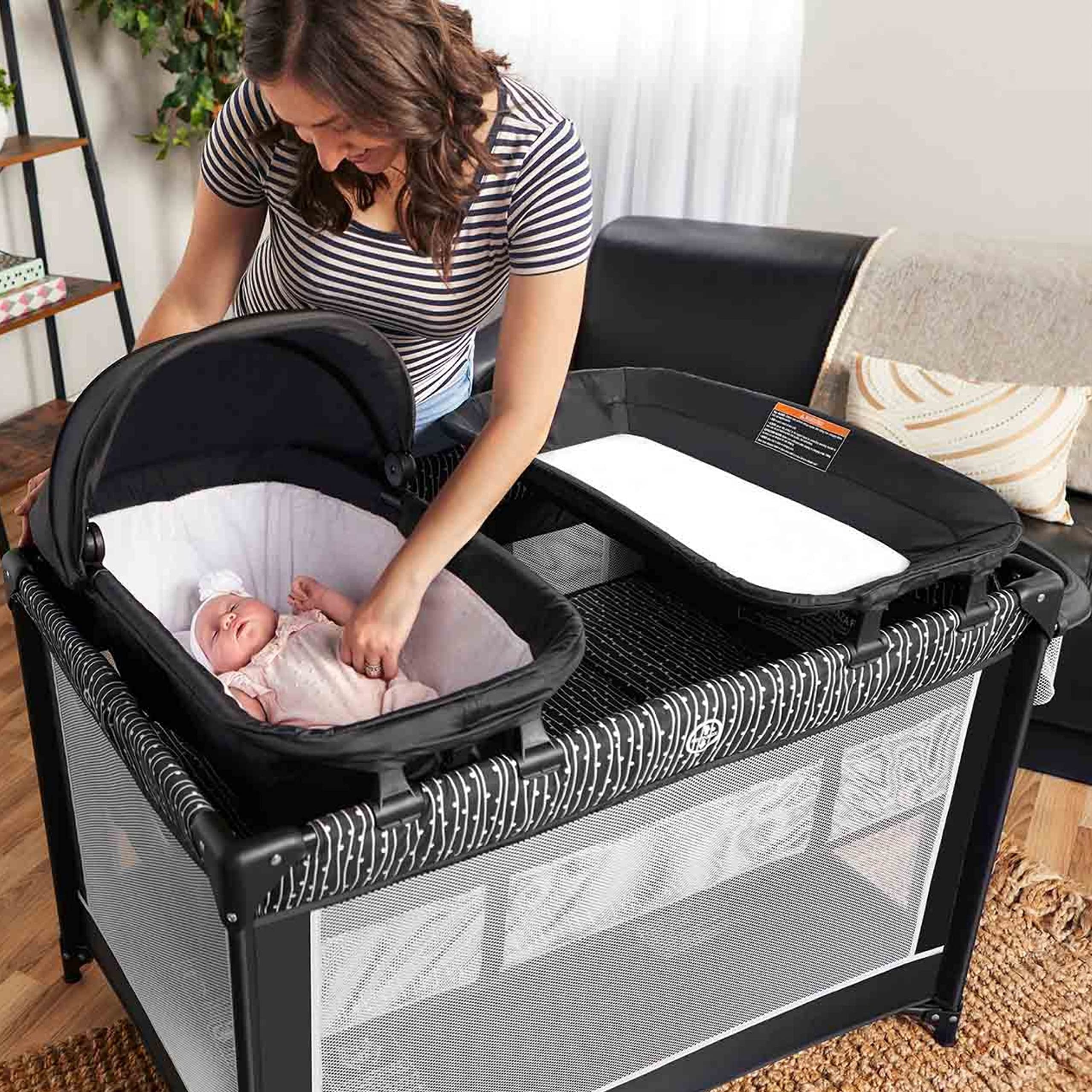 Dream On Me Lilly Deluxe-Playard in Black & White with Full Bassinet, Changing Tray and Infant Bassinet | with Canopy | Waterproof Fabric | JPMA Certified | Lightweight