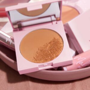 Mally Beauty The Anti-Powder Tinted Finishing Brightener, Light Mally Beauty The Anti-Powder Tinted Finishing Brightener Powder, Light- Matte Finish, Brightens complexion and Blurs imperfections