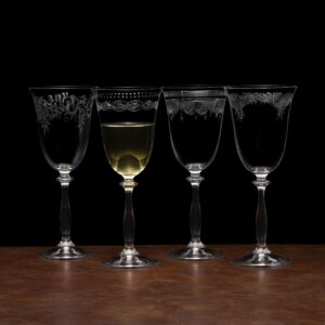 Mikasa Amelia White Wine Glasses, Set of 4, 9.5-Ounce, Clear