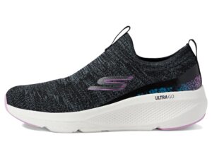 skechers women's go run elevate-indigo sneaker, black/pink, 7