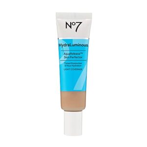 no7 hydraluminous aquarelease skin perfector - medium - hydrating tinted moisturizer & foundation for face - ceramides & vitamin b5 for long lasting skin hydration (30 ml)