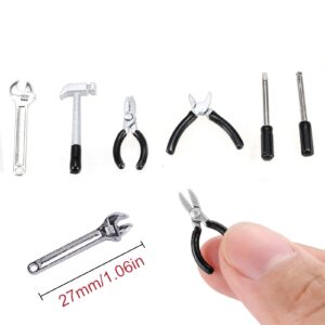 LAFEINA 1:10 RC Crawler Decoration Tools Mini Decorative Wrench Hammer Screwdriver Toolbox for 1/10 RC Crawler Car SCX10 D90 D110 TF2 TRX4