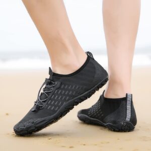 Whatseaso Water Shoes for Women Quick Dry Aqua Barefoot Shoes for Beach Swimming Boating Surfing Diving 8 Women/6.5 Men, Black