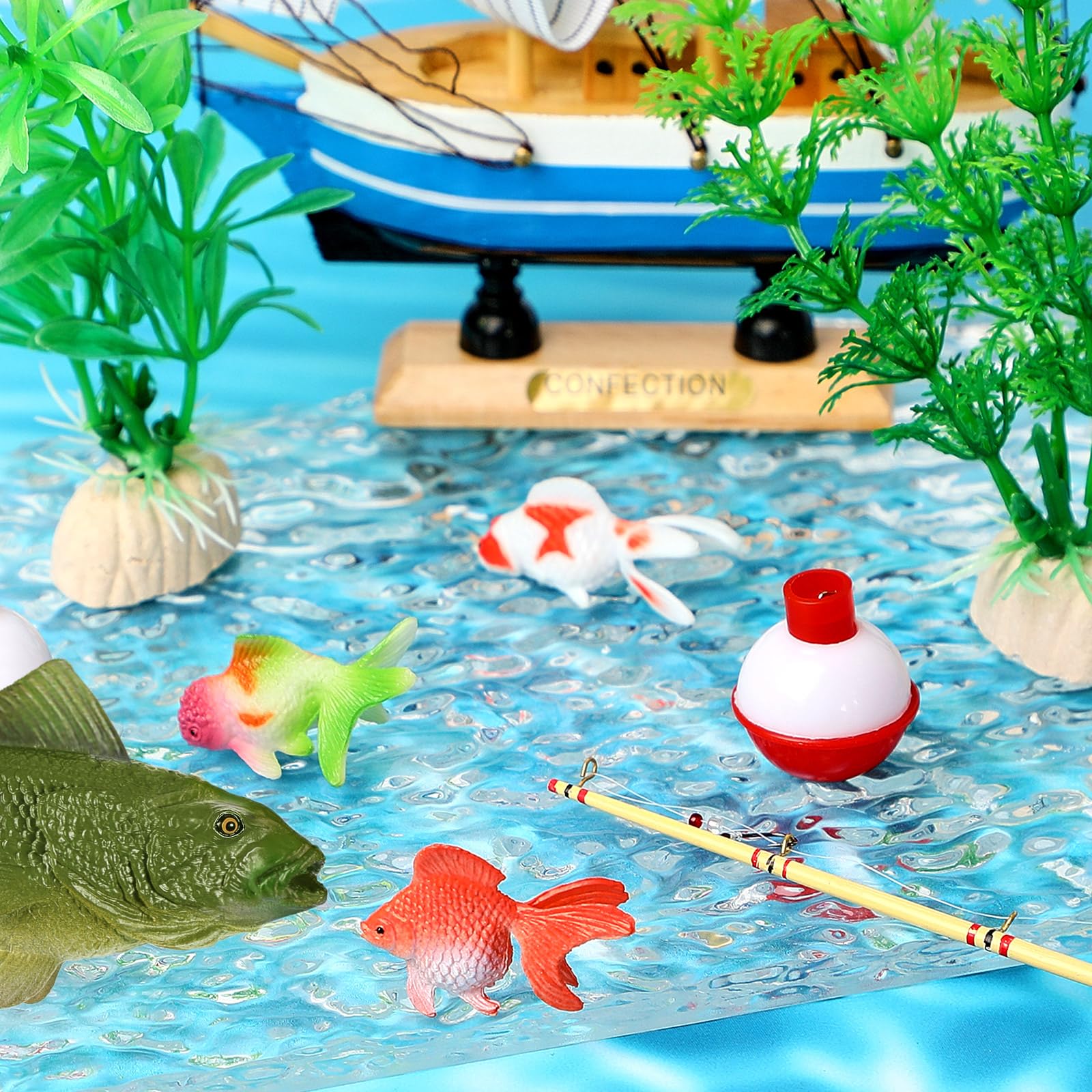 Yaomiao Gone Fishing Cake Decoration Fish Cake Topper Catching the Big One Cake Supplies Fisherman Themed Birthday Cake Topper Sea Bass Figurines for Man Kids Boy Fisherman Gone Fishing(Classic Style)