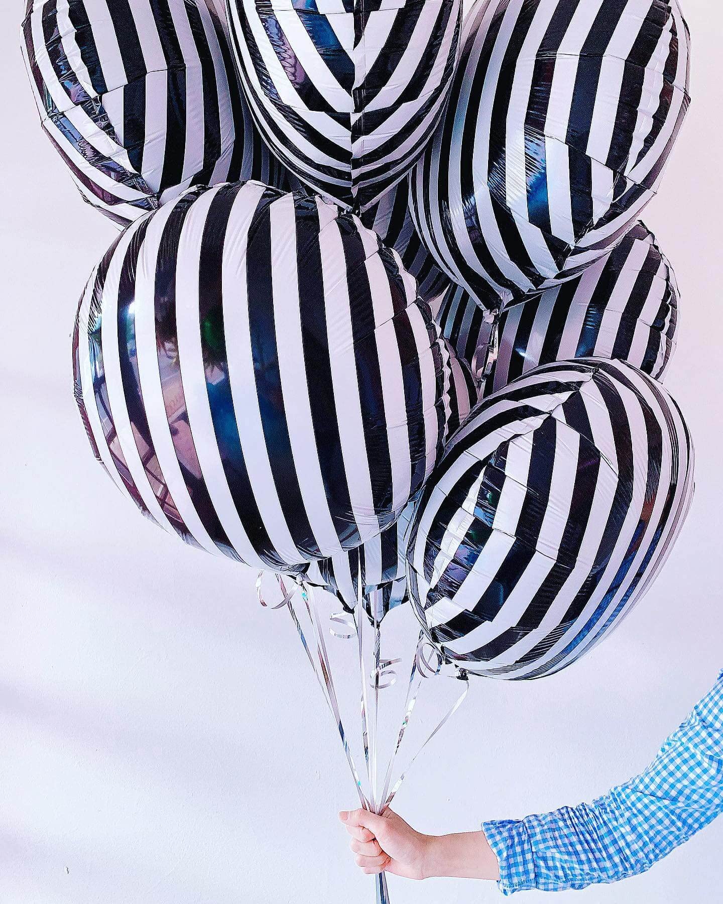 12 Pack 18 Inch Striped Balloons Helium Foil Mylar Black and White Striped Balloons for Black&White Themed Birthday Baby Shower Ceremonies Holiday Parties Decorations Supplies