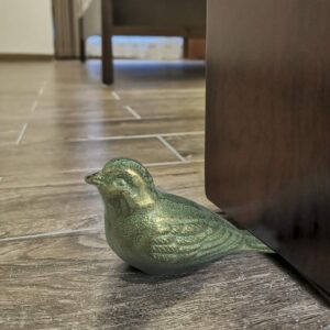 Livfodrm Cast Iron Door Stop Decorative Door Stoppers for Bottom of Door, Cute Bird Doorstop Animal Door Wedge Farmhouse Vintage Floor Decor, Antique Gold-Green