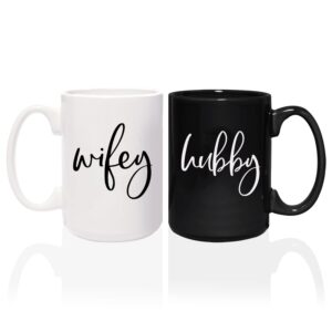 canopy street wifey and hubby matching mugs/two jumbo 15 ounce white and black ceramic mugs/funny husband and wife coffee cup set/black and white wedding present mug set.