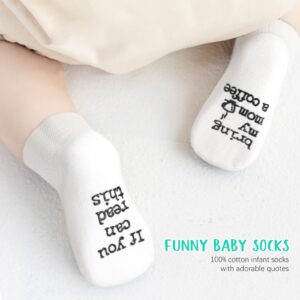Dosuarue Pregnancy Gifts for First Time Moms, New Mom Gifts for Women with Mom and Dad 20oz Tumbler Set Onesie Baby Socks - Top New Parents Gifts for Couples - Gift for Gender Reveal, Baby Shower…