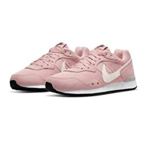 Nike Venture Runner Women's Shoe Size - 7.5