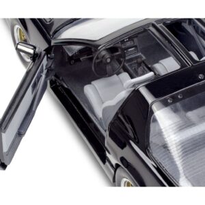 Revell 14535 '87 Pontiac Firebird GTA 1:16 Scale 144-Piece Skill Level 5 Model Car Building Kit White